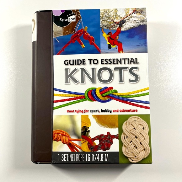 NEW! Guide to Essential Knots Instruction Book & Kit - Picture 1 of 8